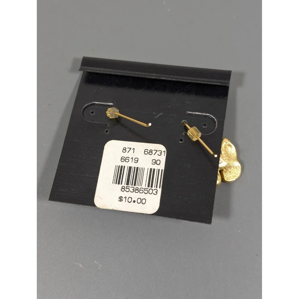 NY & Co Matte Gold Tone Flower Drop Earrings Faux Pearl Pierced‎ Hook Dangle